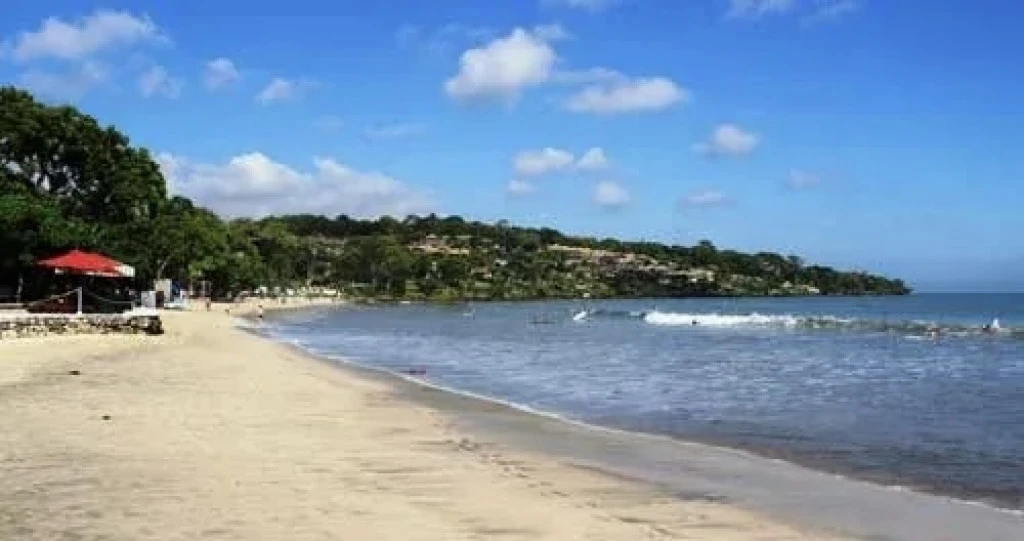 Pantai Muaya Jimbaran by YF9EBT