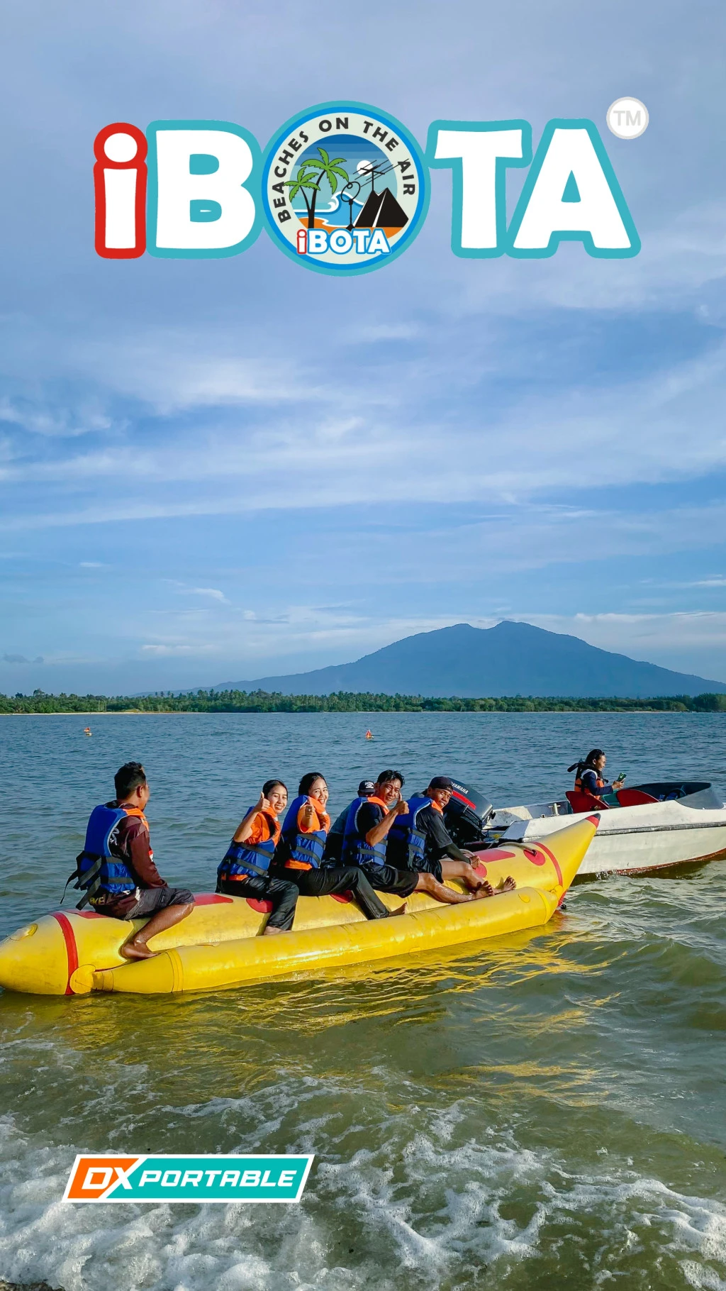 Bagus Beach Walk by YB4SNK