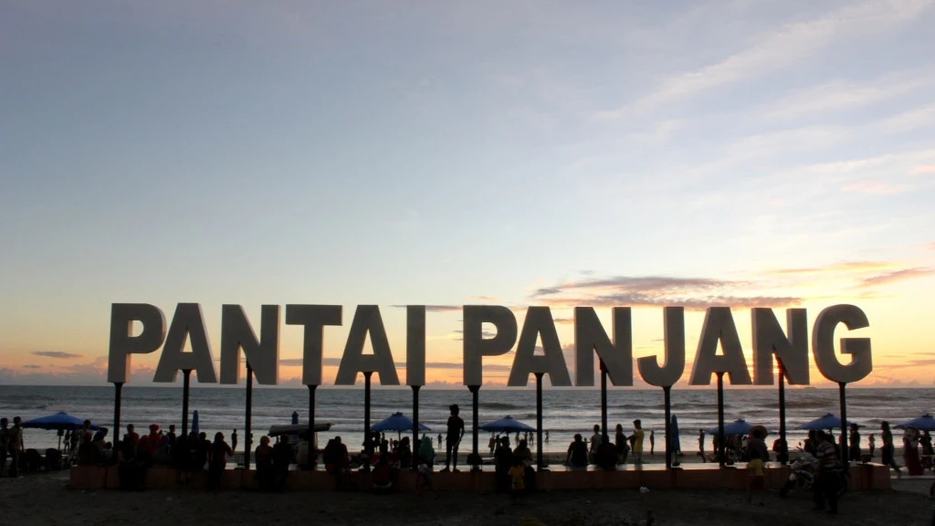 Pantai Panjang by YB4HPI