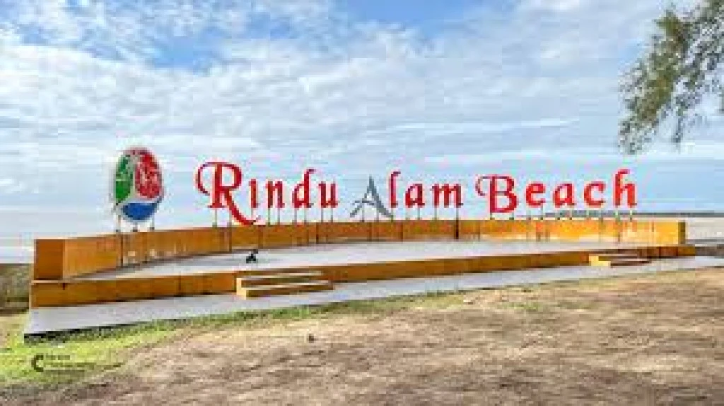 Pantai Rindu Alam by YB7LRM