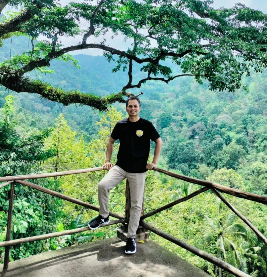 I Nengah Adiyasa